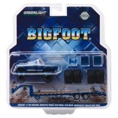 Greenlight Gooseneck Trailer w/Truck - Bigfoot #1 Greenlight Gooseneck Trailer w/Truck - Bigfoot #1