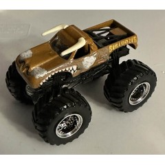 Hot Wheels Monster Jam Bulldozer - Large Hub