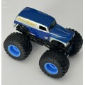 Hot Wheels Monster Jam Grave Digger the Legend - Large Hub