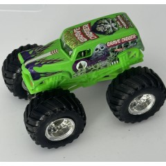 Hot Wheels Monster Jam Grave Digger - Large Hub Hot Wheels Monster Jam Grave Digger - Large Hub