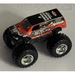Hot Wheels Monster Jam Iron Outlaw - Large Hub Hot Wheels Monster Jam Iron Outlaw - Large Hub