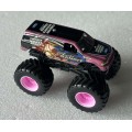 Hot Wheels Monster Jam Scarlet Bandit - Large Hub