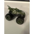 Hot Wheels Monster Jam Shark Shock - Large Hub