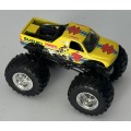 Hot Wheels Monster Jam Suzuki - Large Hub