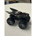 Hot Wheels Monster Jam Batman - Small Hub