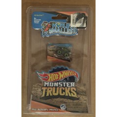Hot Wheels Monster Trucks Worlds Smallest - V8 Bomber