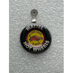 Hot Wheels Redline Button - '36 Ford Coupe Hot Wheels Redline Button - '36 Ford Coupe