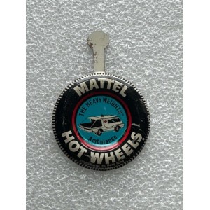 Hot Wheels Redline Button - The Heavyweights Ambulance Hot Wheels Redline Button - The Heavyweights Ambulance