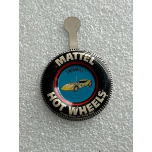 Hot Wheels Redline Button - Twinmill