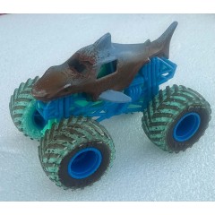 Spin Master Monster Jam Mud Blasters Megalodon