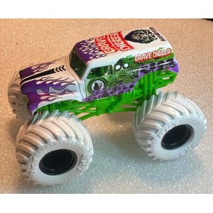 Spin Master Monster Jam Grave Digger Inverse Spin Master Monster Jam Grave Digger Inverse