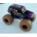 Spin Master Monster Jam Mystery Mudders Son Uva Digger SD1-11