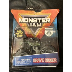 Spin Master Monster Jam Series 4 Grave Digger - Overcast Spin Master Monster Jam Series 4 Grave Digger - Overcast