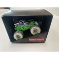 Spin Master Monster Jam 2019 Grave Digger Toy Fair Exclusive
